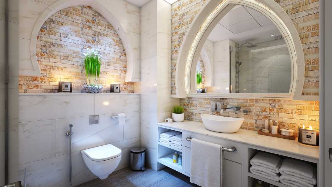 How to Organize Bathroom Cabinets: A Step-by-Step Guide